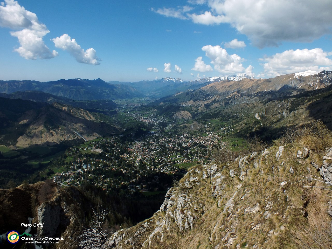 52 Panorama sull'alta Val Seriana.JPG
